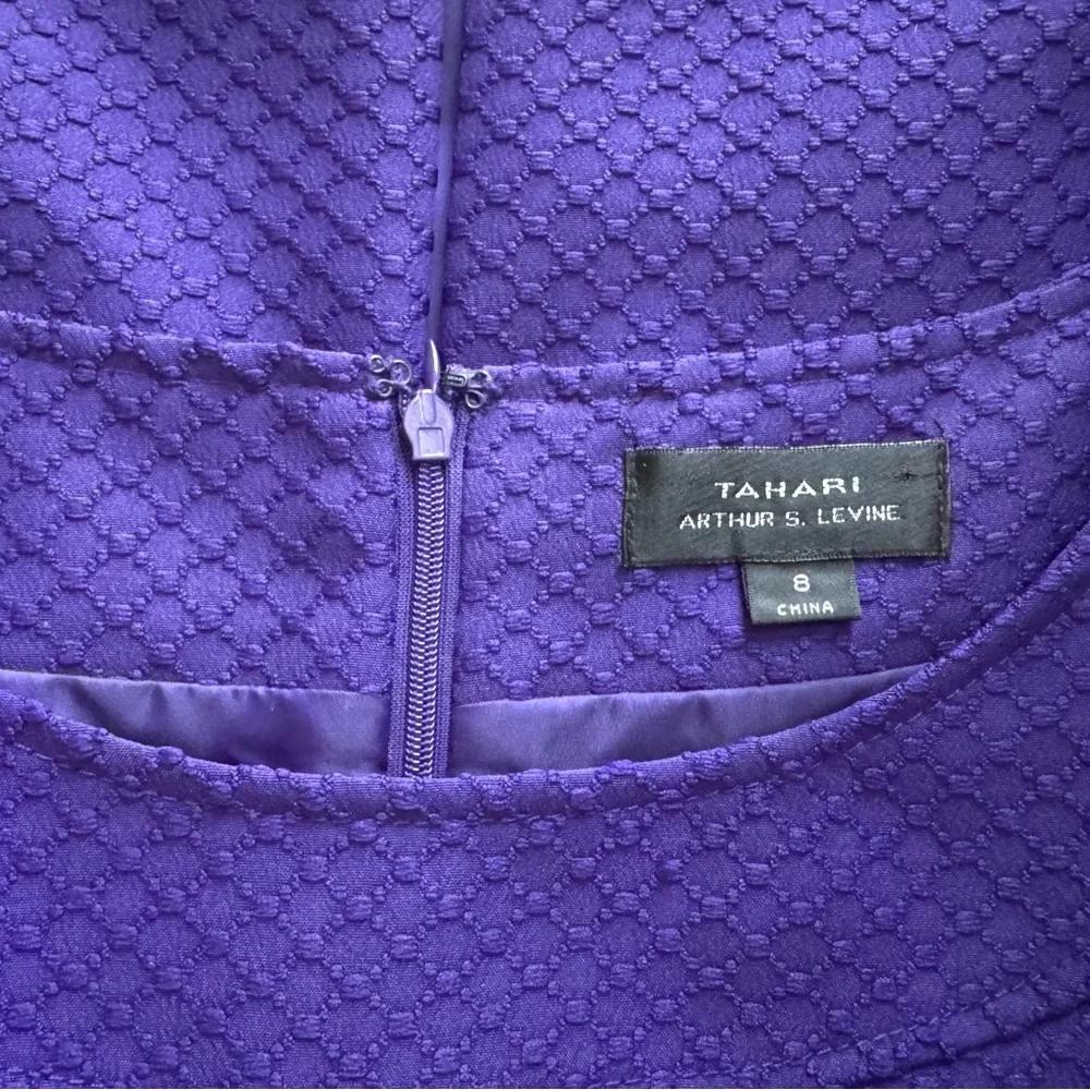 NWOT Tahari Arthur S. Levine Dress - Picture 5 of 6